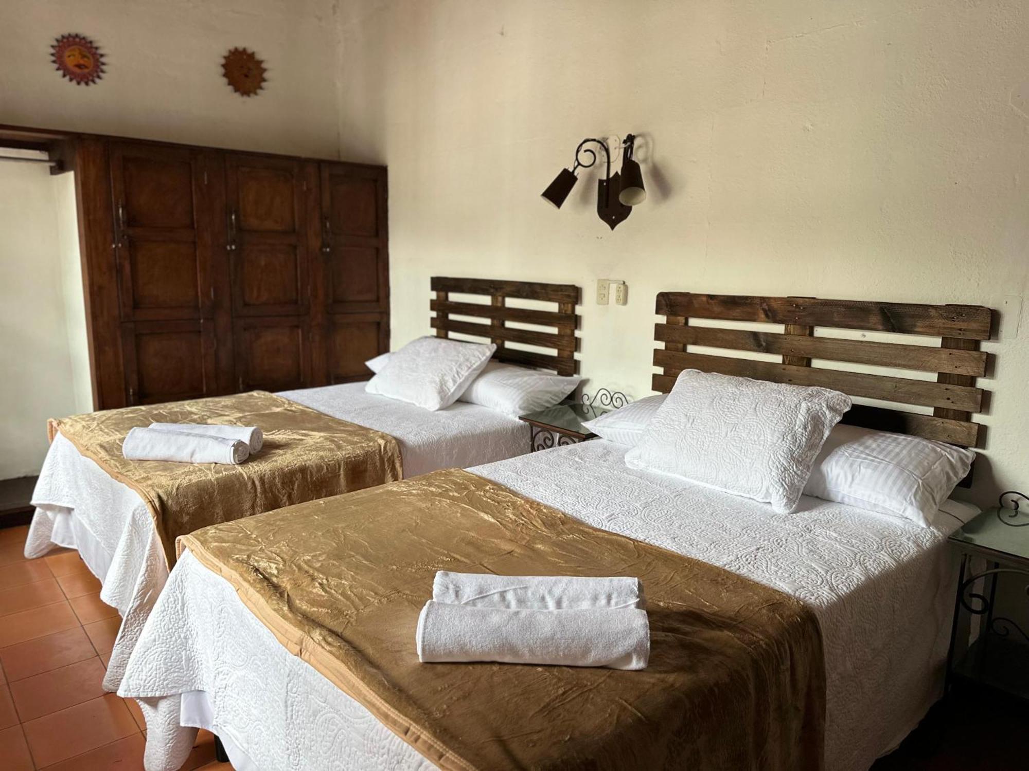Hotel Casa Blanca Antigua Guatemala Exterior photo